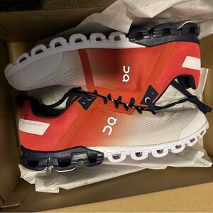 ON Cloudflow men’s running shoes in rust/eclipse color. Brand new. 10.5 men’s.